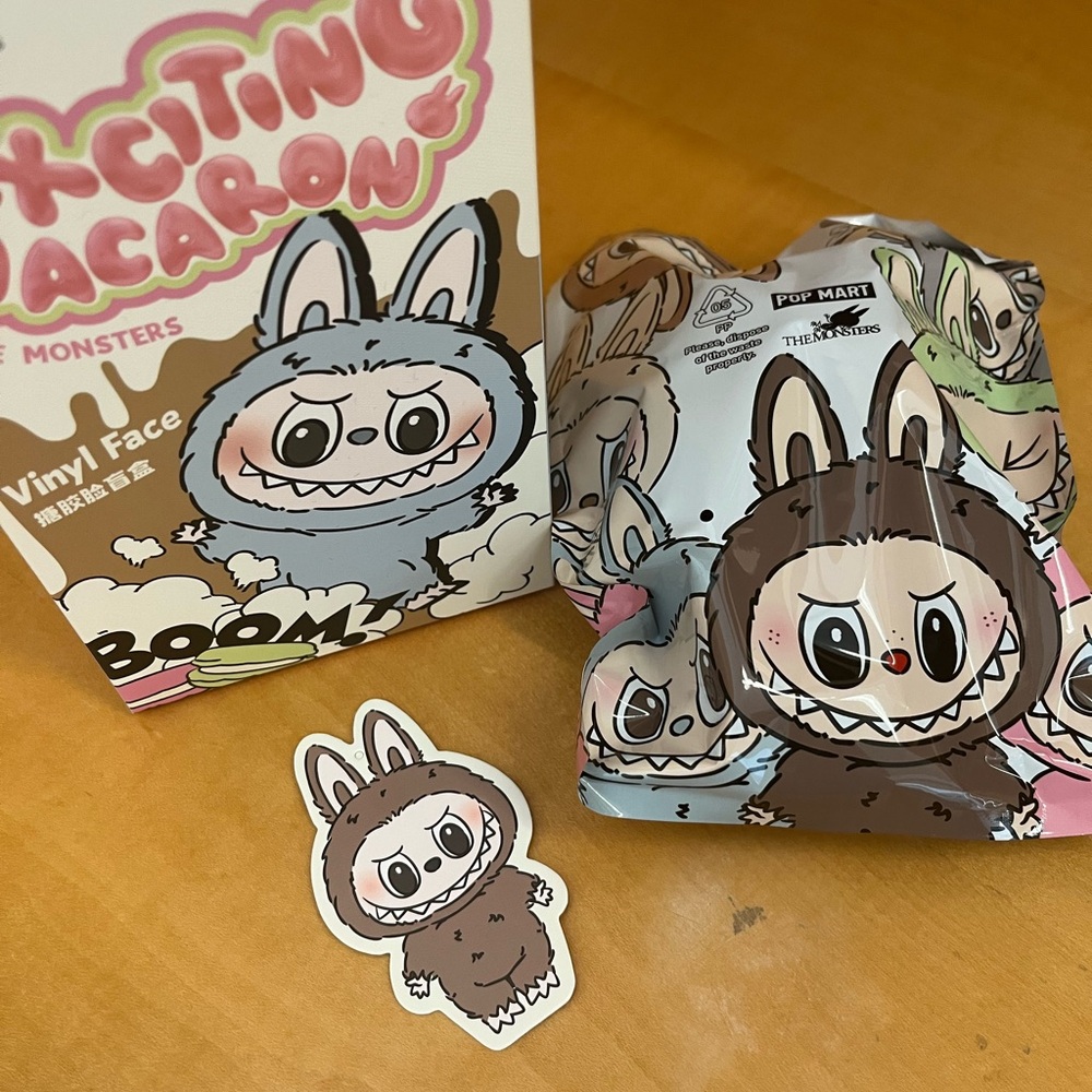 The Monsters Labubu Exciting Macaron blind box - Toffee